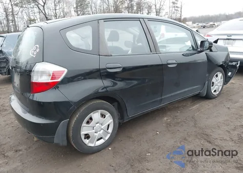 2013 Honda Fit z USA, uszkodzony, nr VIN JHMGE8H37DC069266